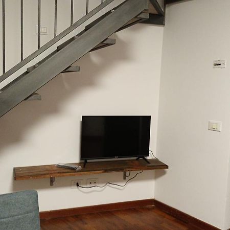 Apartamento Casa N 1 Con Parcheggio Privato E Colonnina Ricarica Livorno Exterior foto