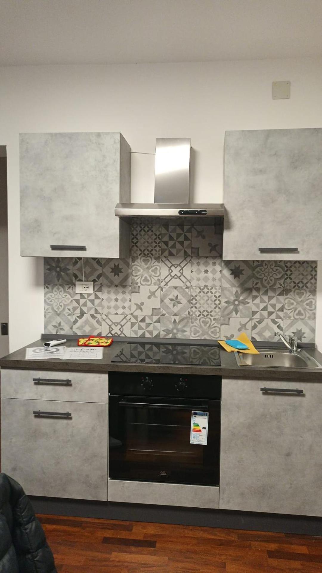 Apartamento Casa N 1 Con Parcheggio Privato E Colonnina Ricarica Livorno Exterior foto