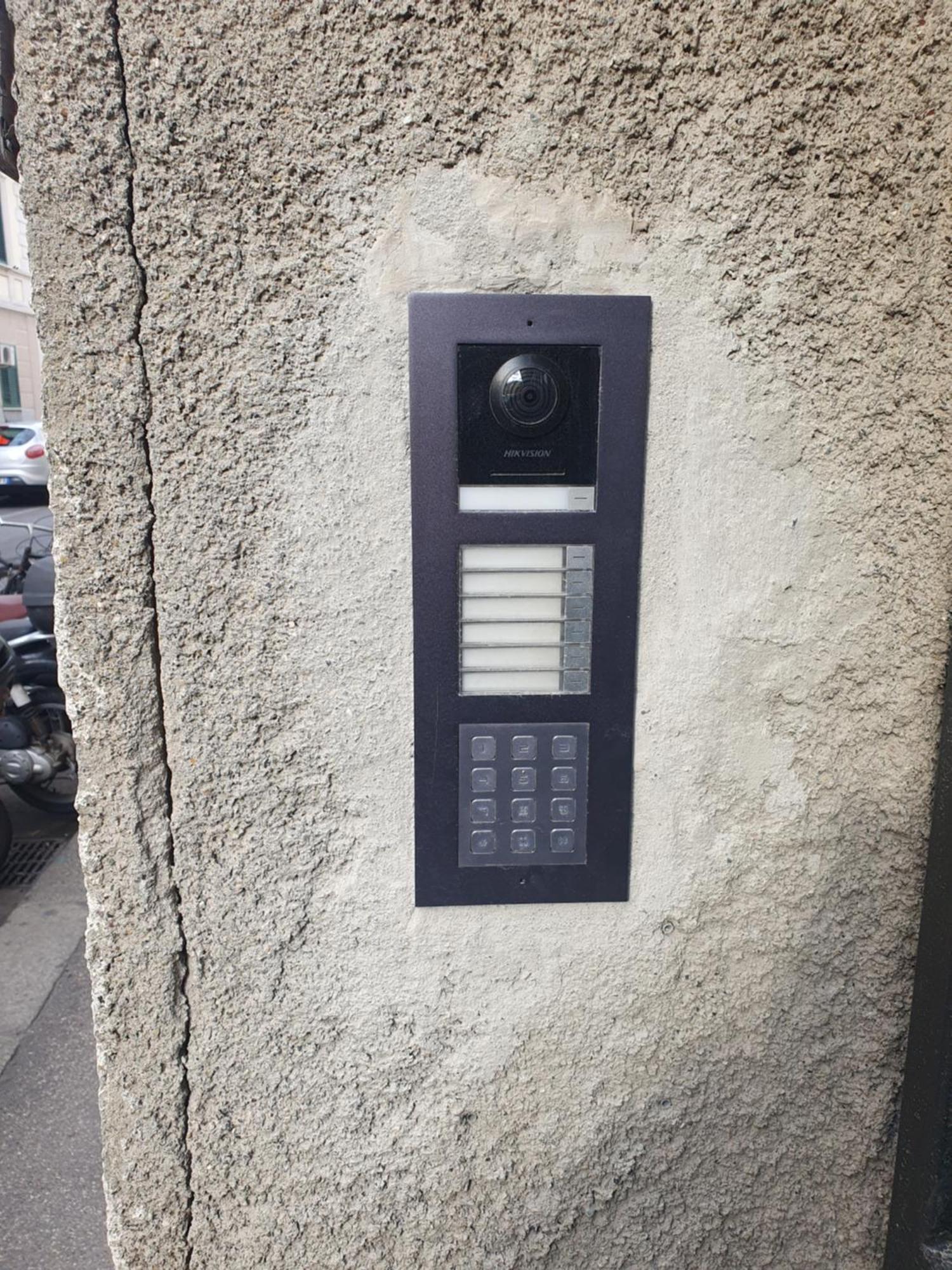Apartamento Casa N 1 Con Parcheggio Privato E Colonnina Ricarica Livorno Exterior foto