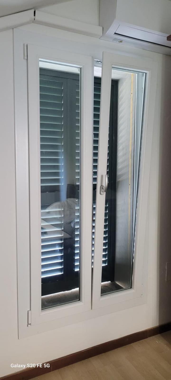 Apartamento Casa N 1 Con Parcheggio Privato E Colonnina Ricarica Livorno Exterior foto